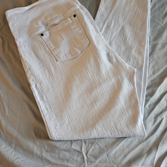 Ruby Ribbon White Pull On Stretch Denim with Tummy Control Panel.3X - Picture 2 of 6